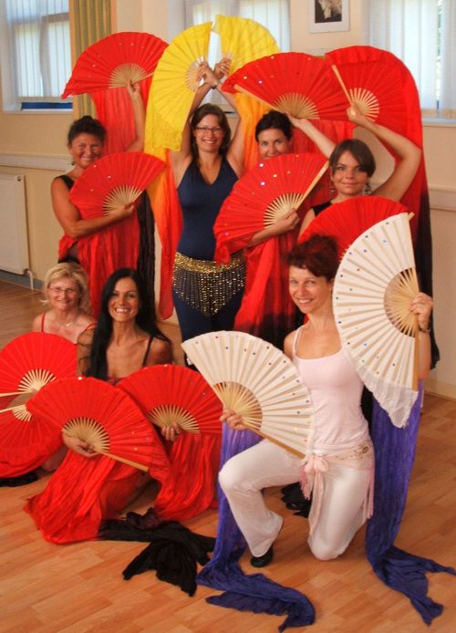 Orientalischer Tanz, Bauchtanz in Sachsen, Tanzausbildung mit Bauchtänzerin Melanie